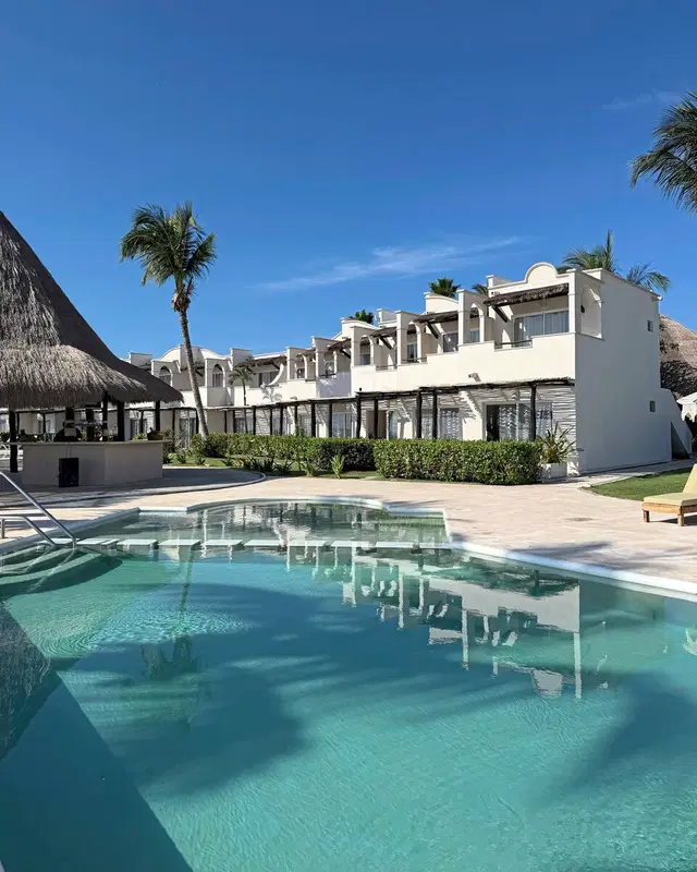 VR Club Tulum Riviera OUTDOOR_POOL