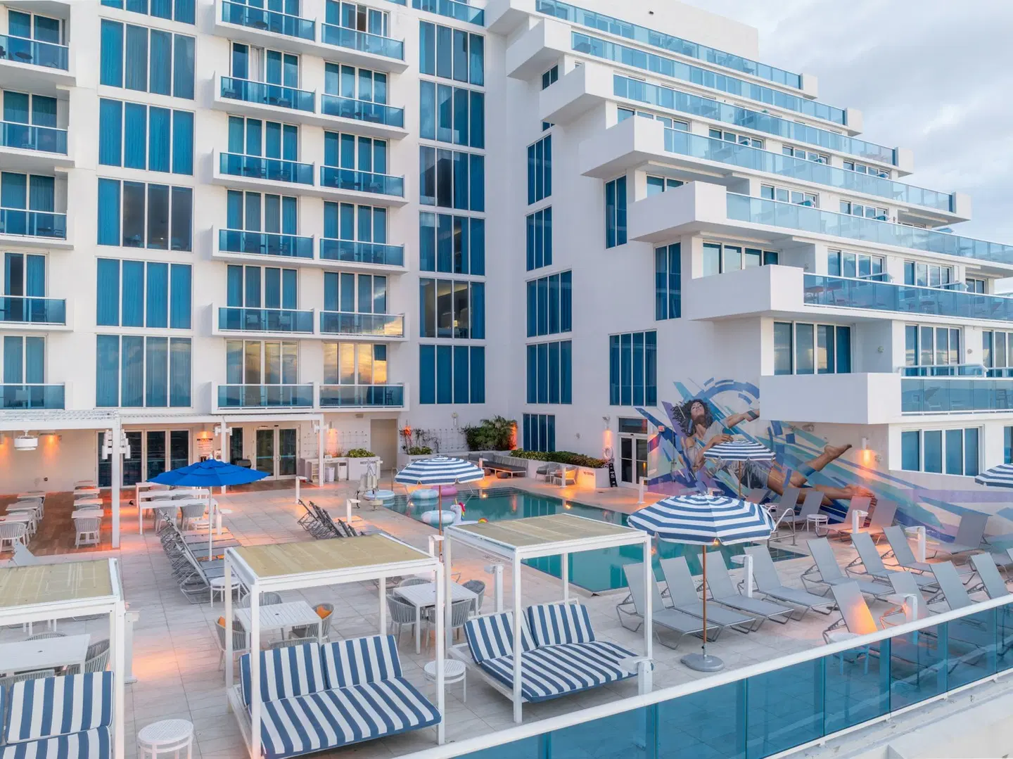 Hotel Maren Fort Lauderdale Beach, Curio Collection by Hilton Terrasse