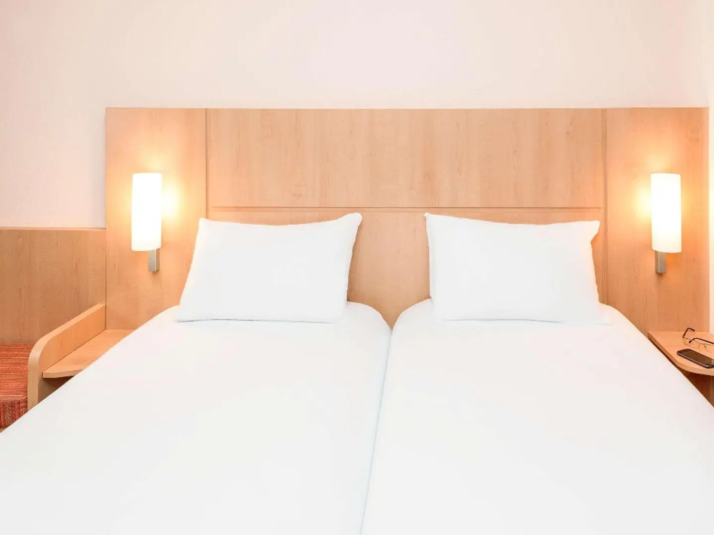 ibis Karlsruhe Hauptbahnhof ROOM_EXAMPLE