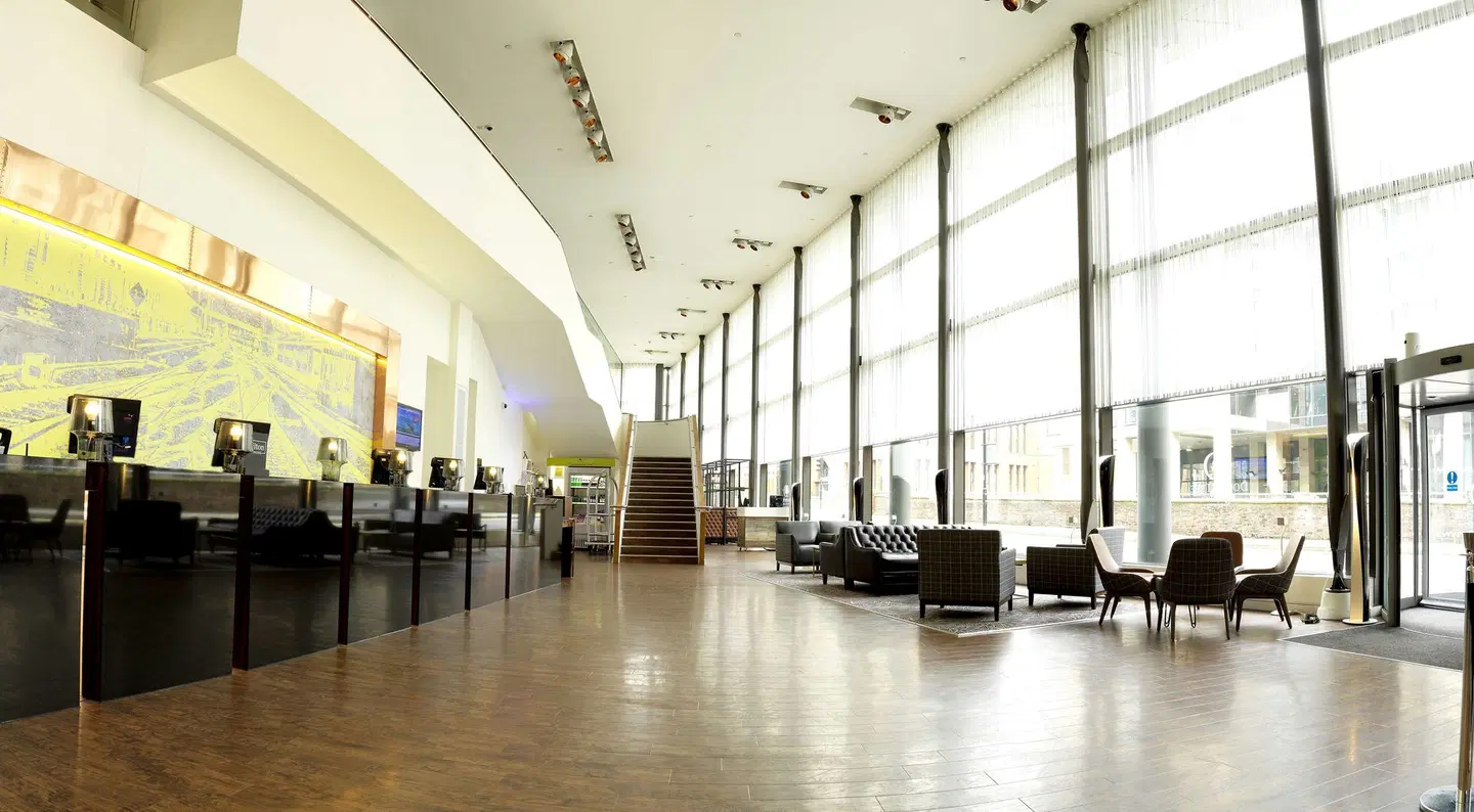 DoubleTree by Hilton Hotel Manchester - Piccadilly LOUNGE_LOBBY