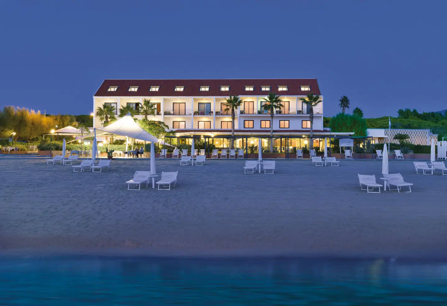 Hotel Schuhmann OUTDOOR_POOL