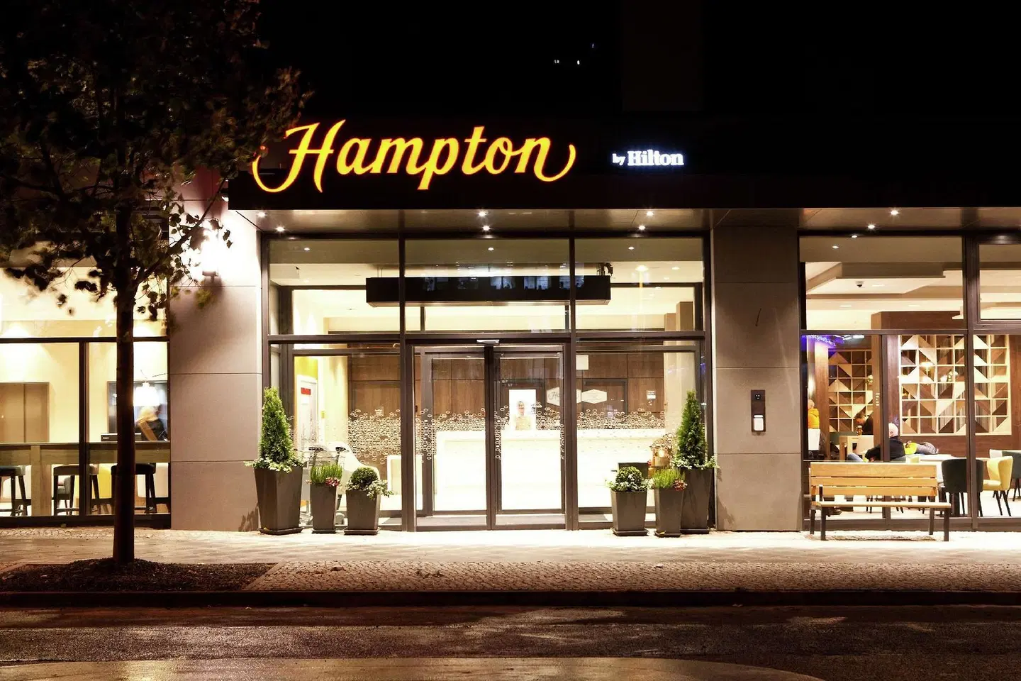 Hampton By Hilton Berlin City East Side Gallery LOUNGE_LOBBY