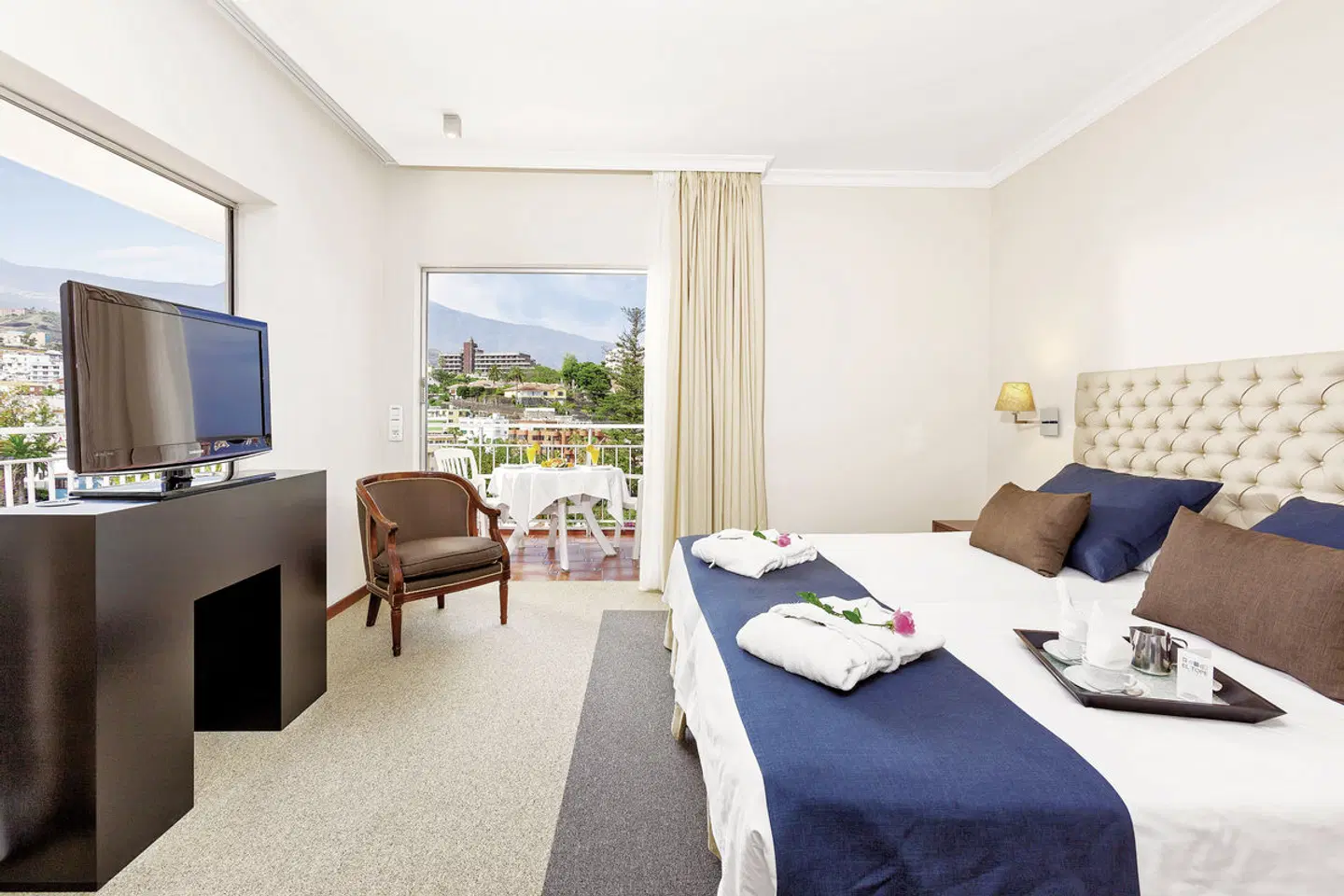 Atlantic El Tope ROOM_EXAMPLE