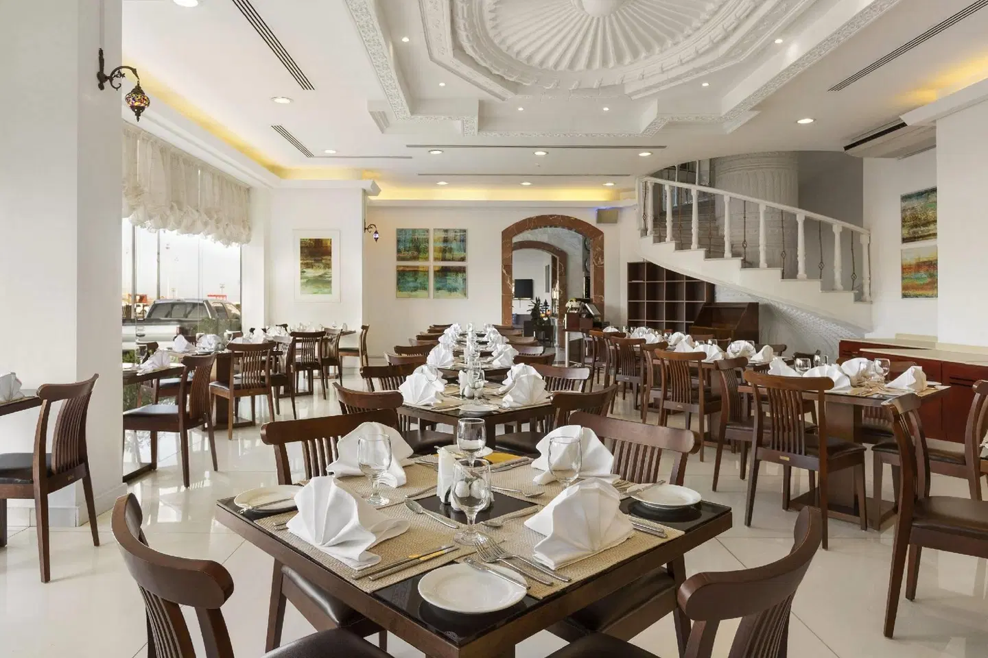 Ramada by Wyndham Beach Hotel Ajman Restaurant