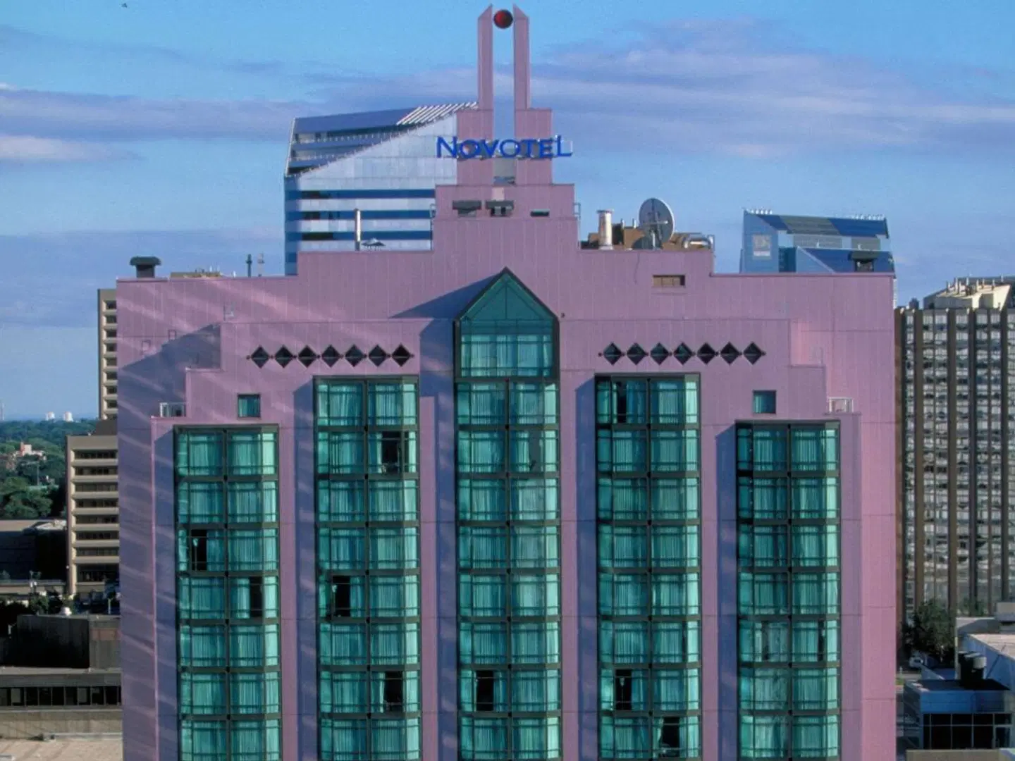 Novotel Toronto North York Hotel EXTERIOR