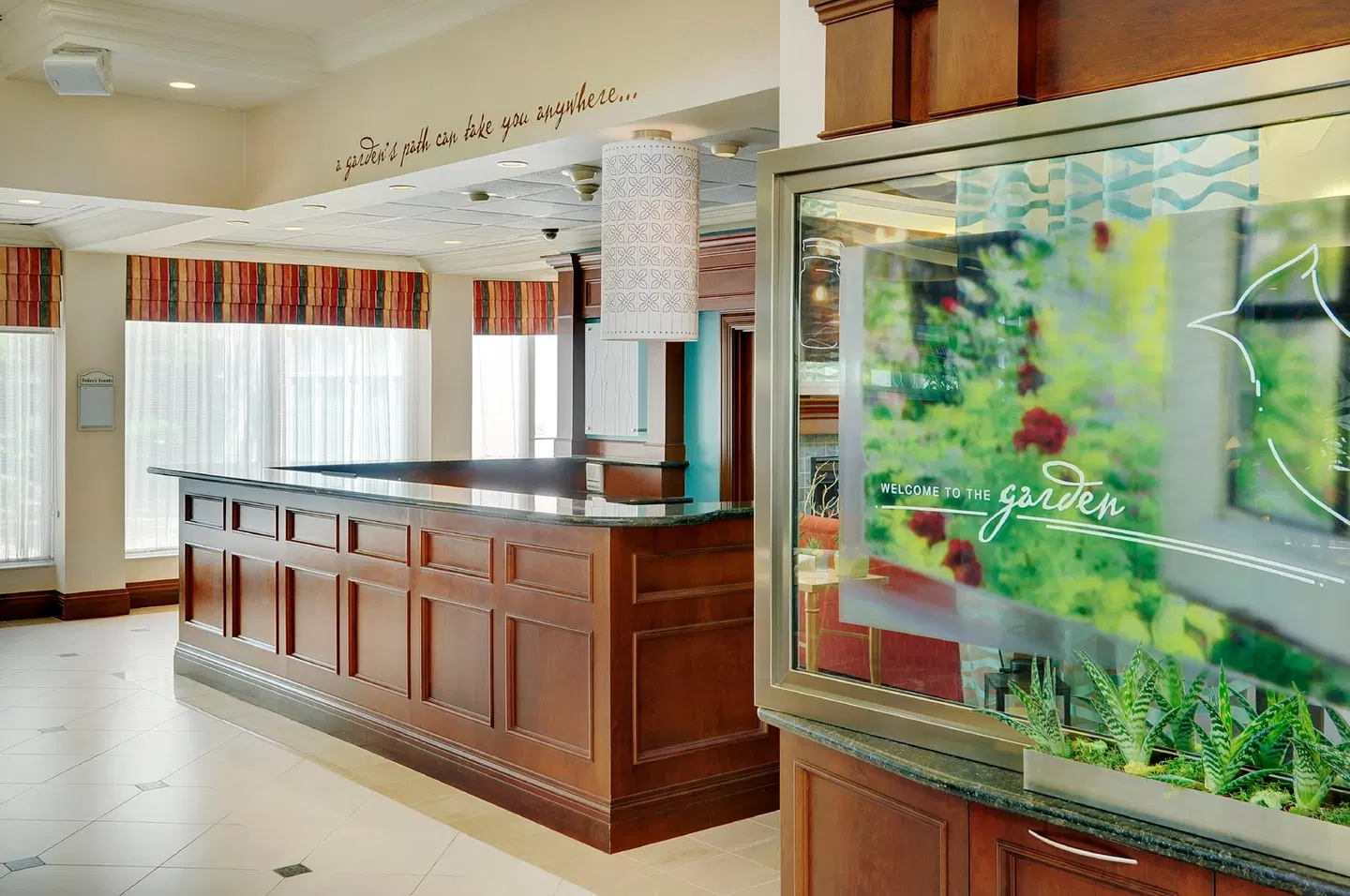 Hilton Garden Inn Toronto/Burlington LOUNGE_LOBBY