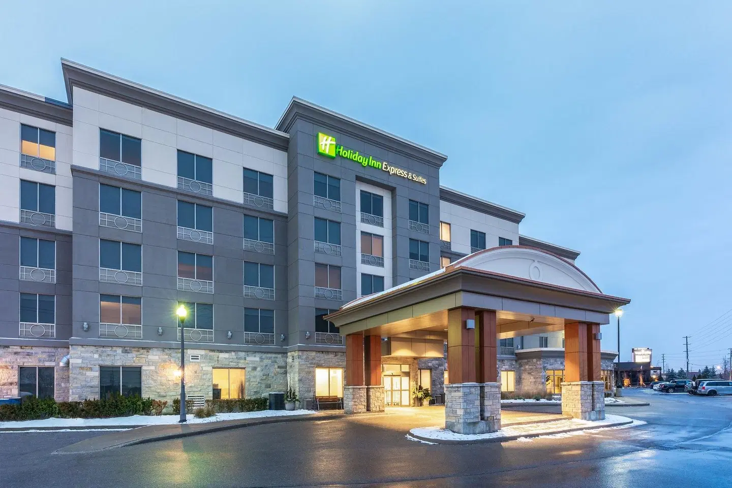 Holiday Inn Express & Suites Vaughan-Southwest by IHG EXTERIOR