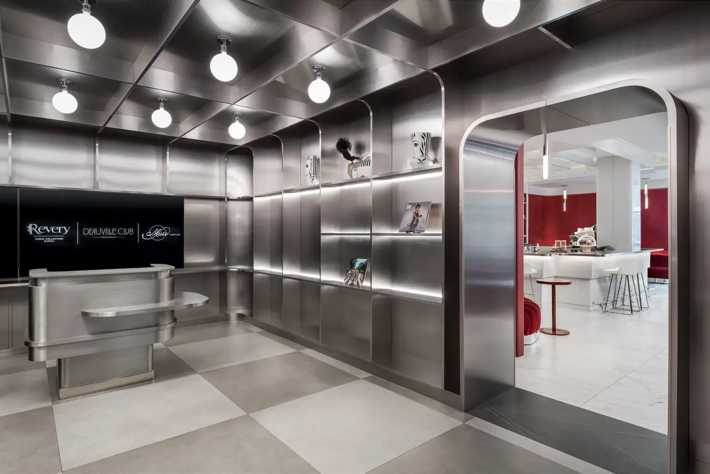 Revery Toronto Downtown, Curio Collection by Hilton LOUNGE_LOBBY