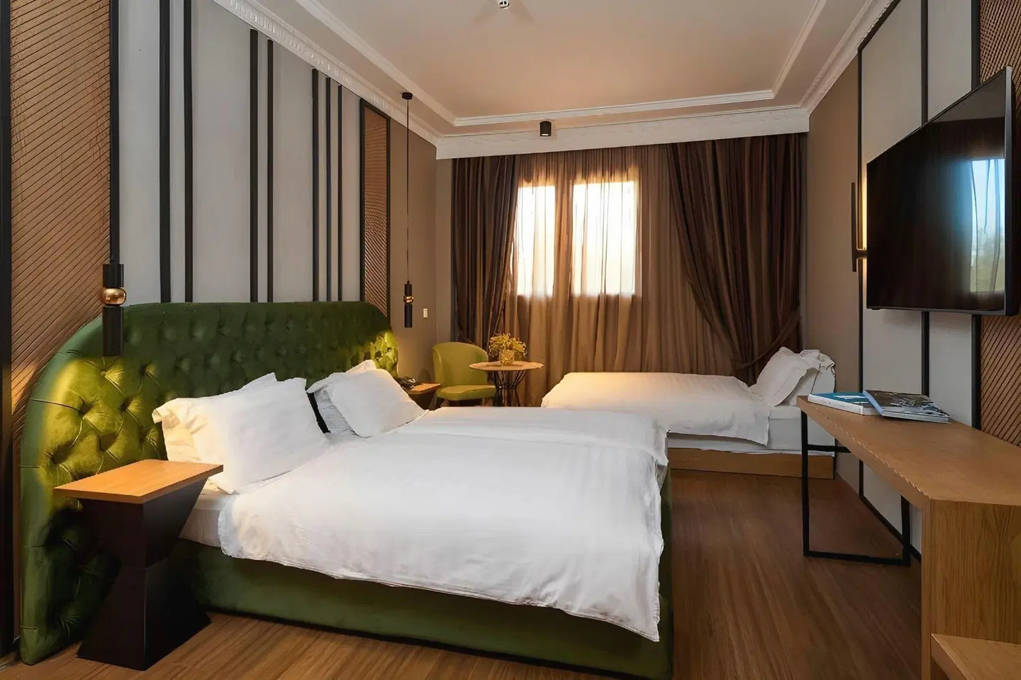 Royal ROOM_EXAMPLE
