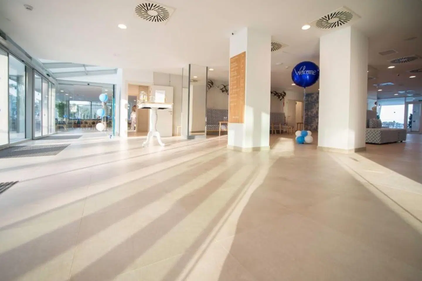 Benalmadena Beach LOUNGE_LOBBY