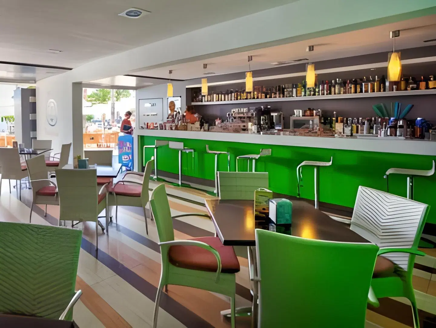 Rocas Blancas Apartments Bar