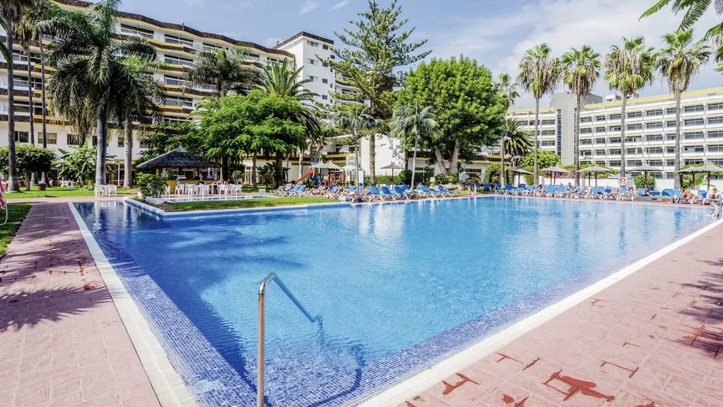 Blue Sea Puerto Resort OUTDOOR_POOL