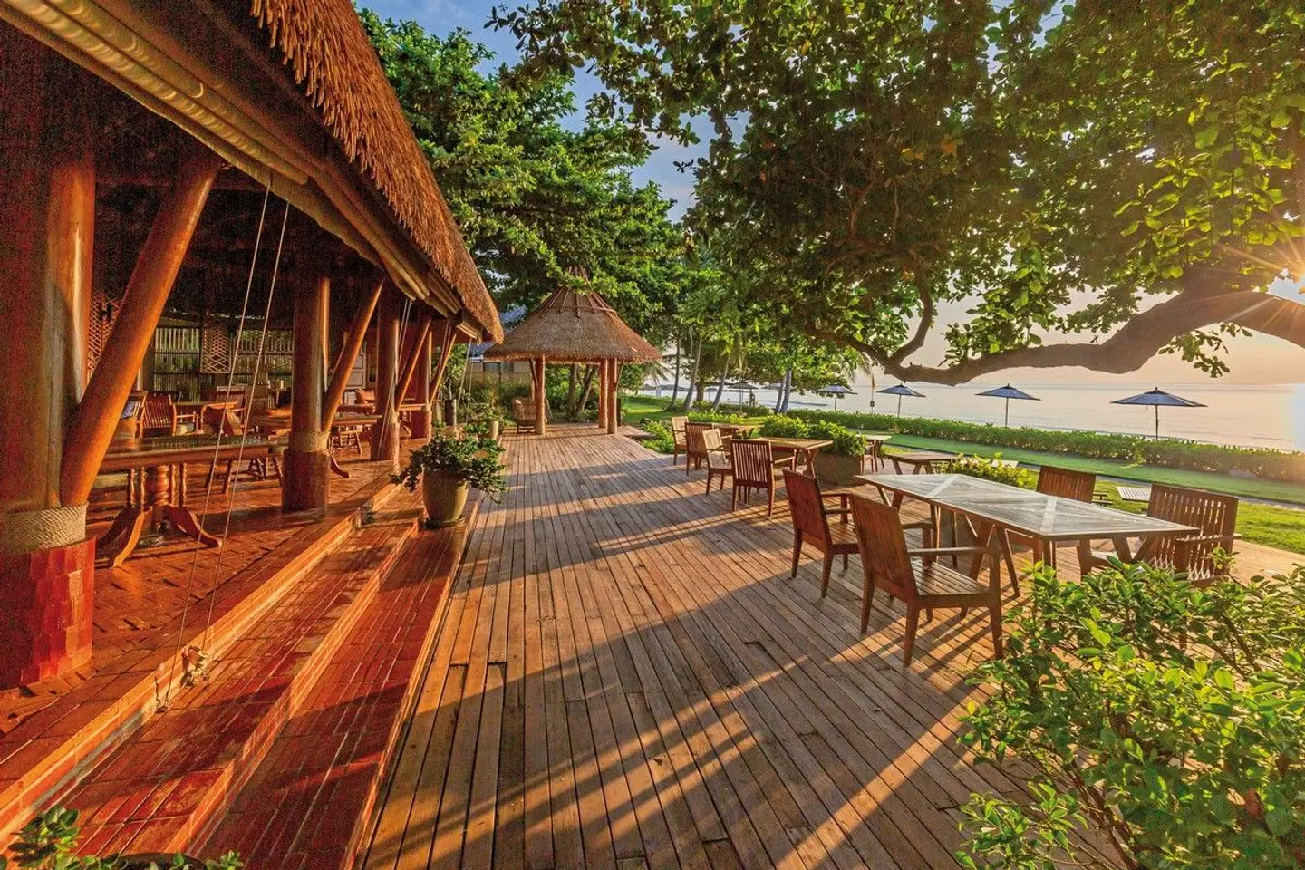 Vana Belle - A Luxury Collection Resort Bar