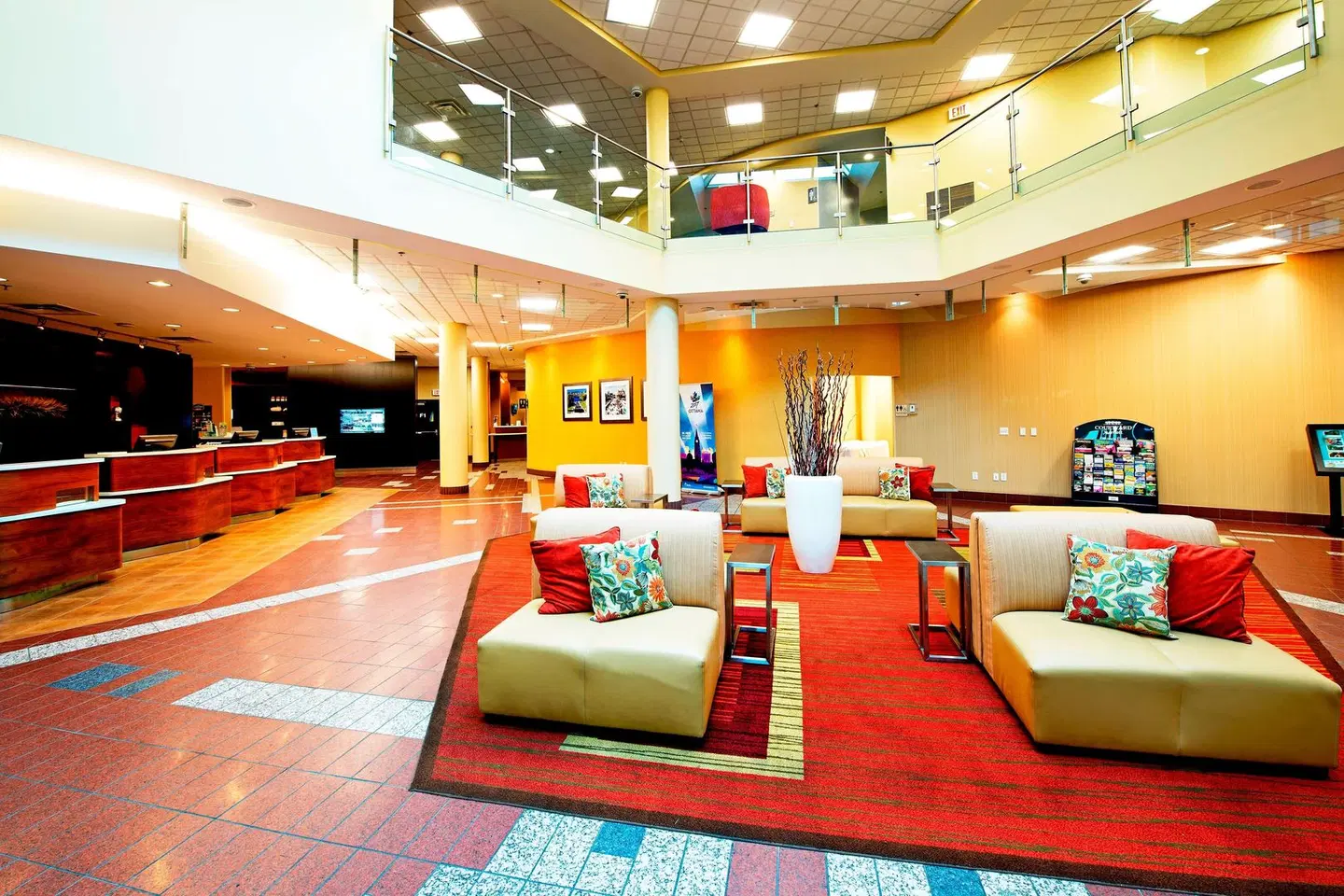 Courtyard by Marriott Ottawa East LOUNGE_LOBBY