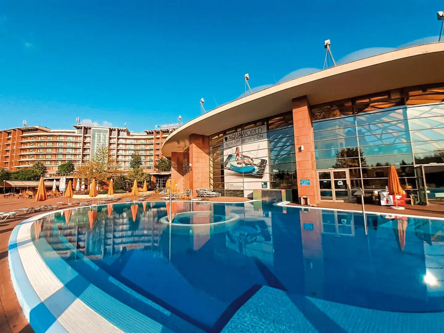 Aquaworld Resort Budapest OUTDOOR_POOL