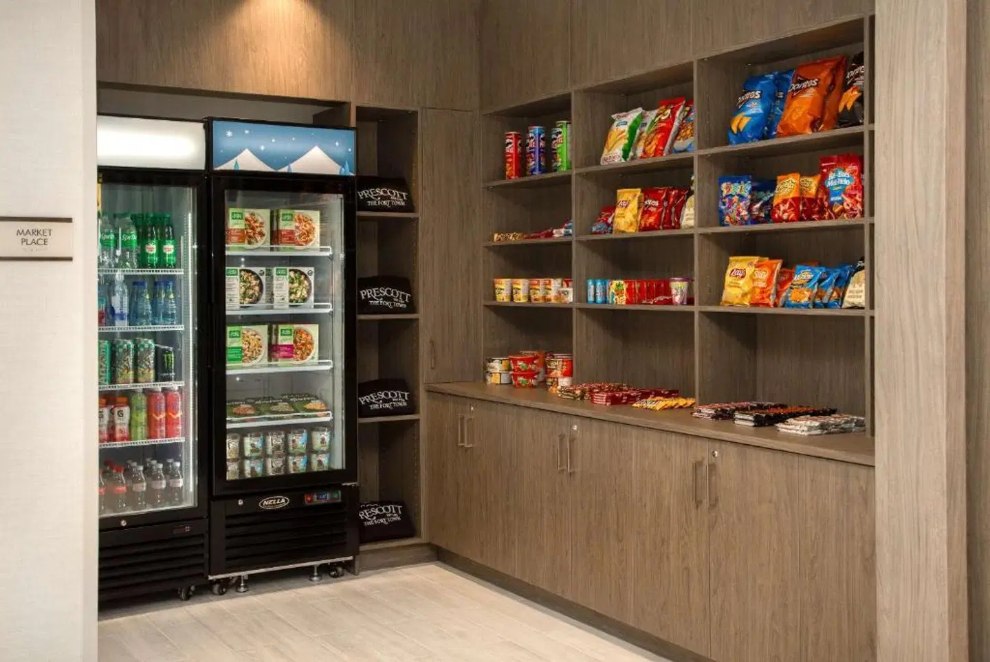 Quality Inn & Suites Bar