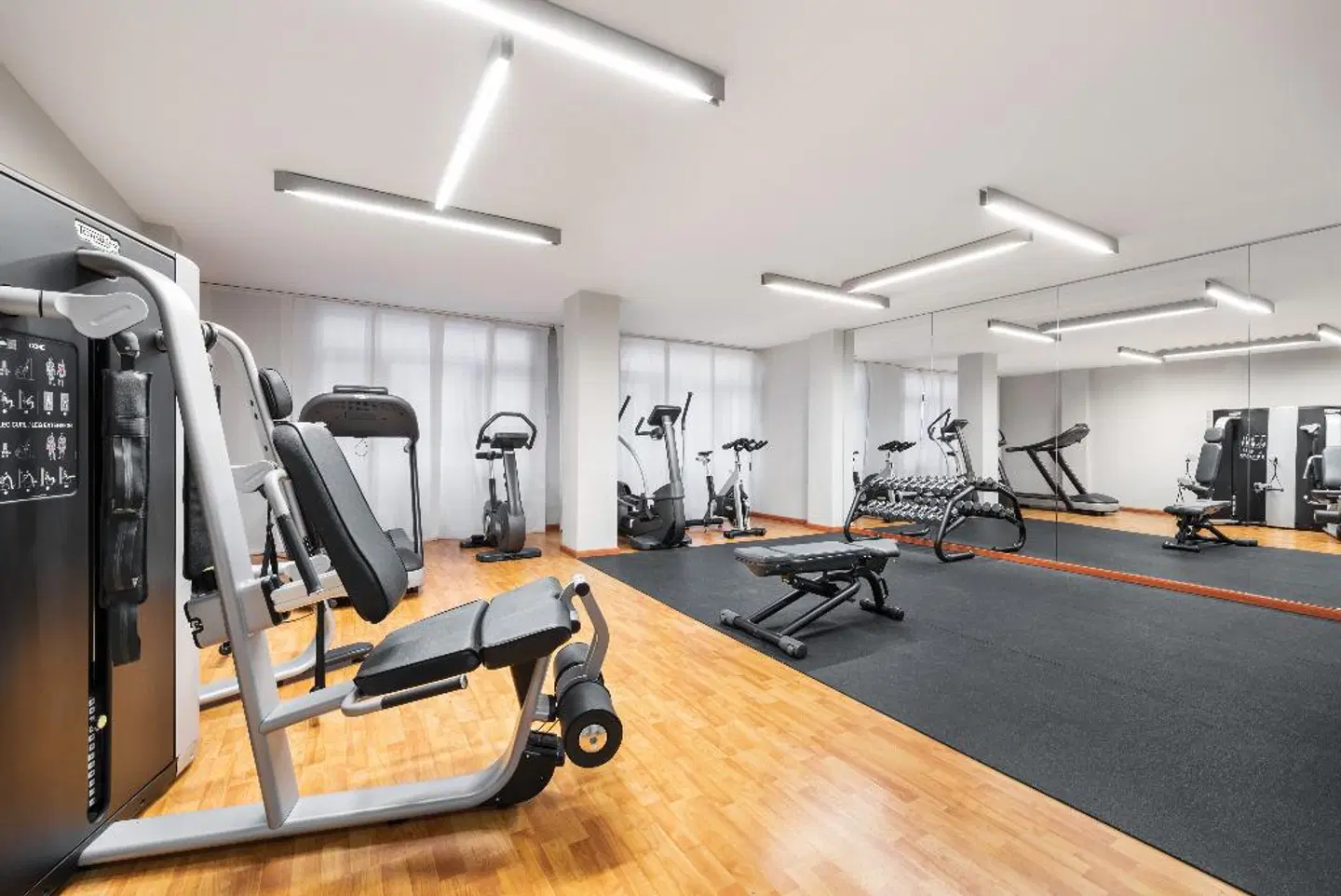Exe Las Palmas SPORTS_AND_LEISURE