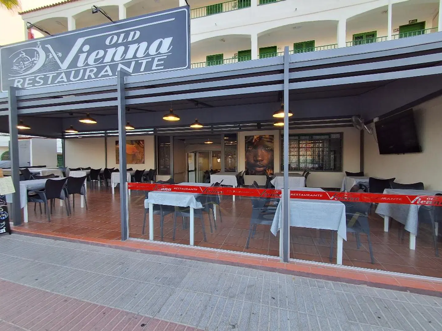 Las Faluas EXTERIOR