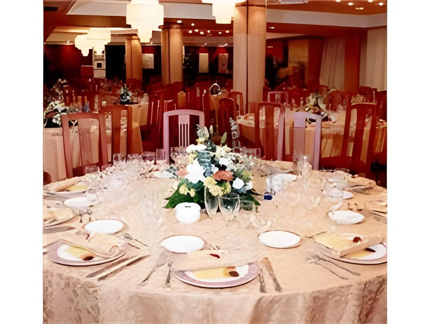 Blau Parc & Spa Restaurant