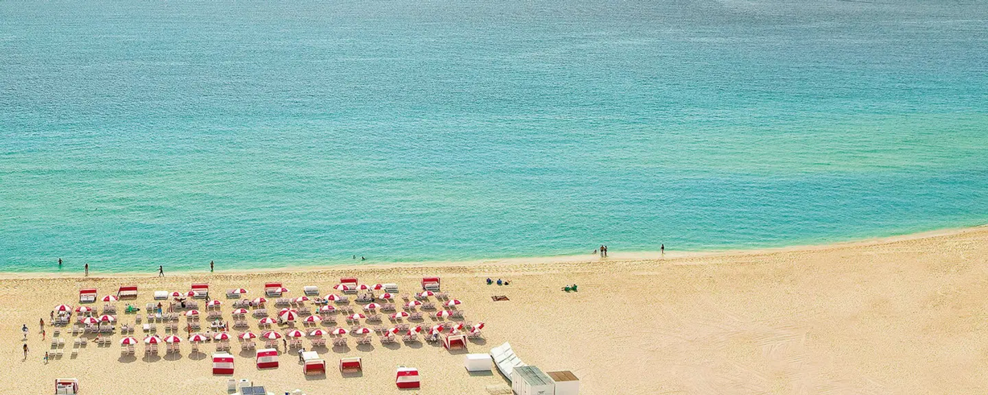 W South Beach Strand
