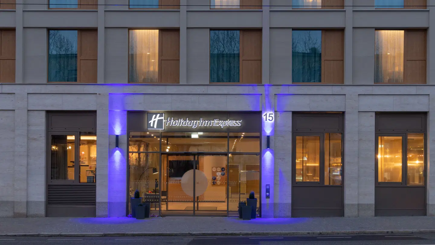 Holiday Inn Express & Suites Potsdam by IHG EXTERIOR