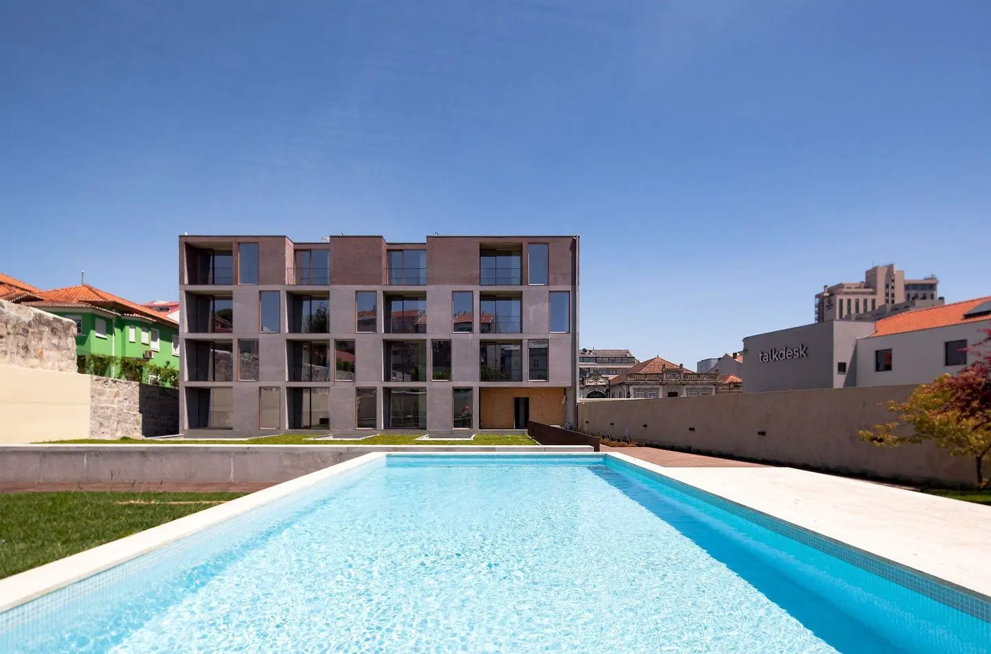 Aparthotel Oporto Anselmo OUTDOOR_POOL