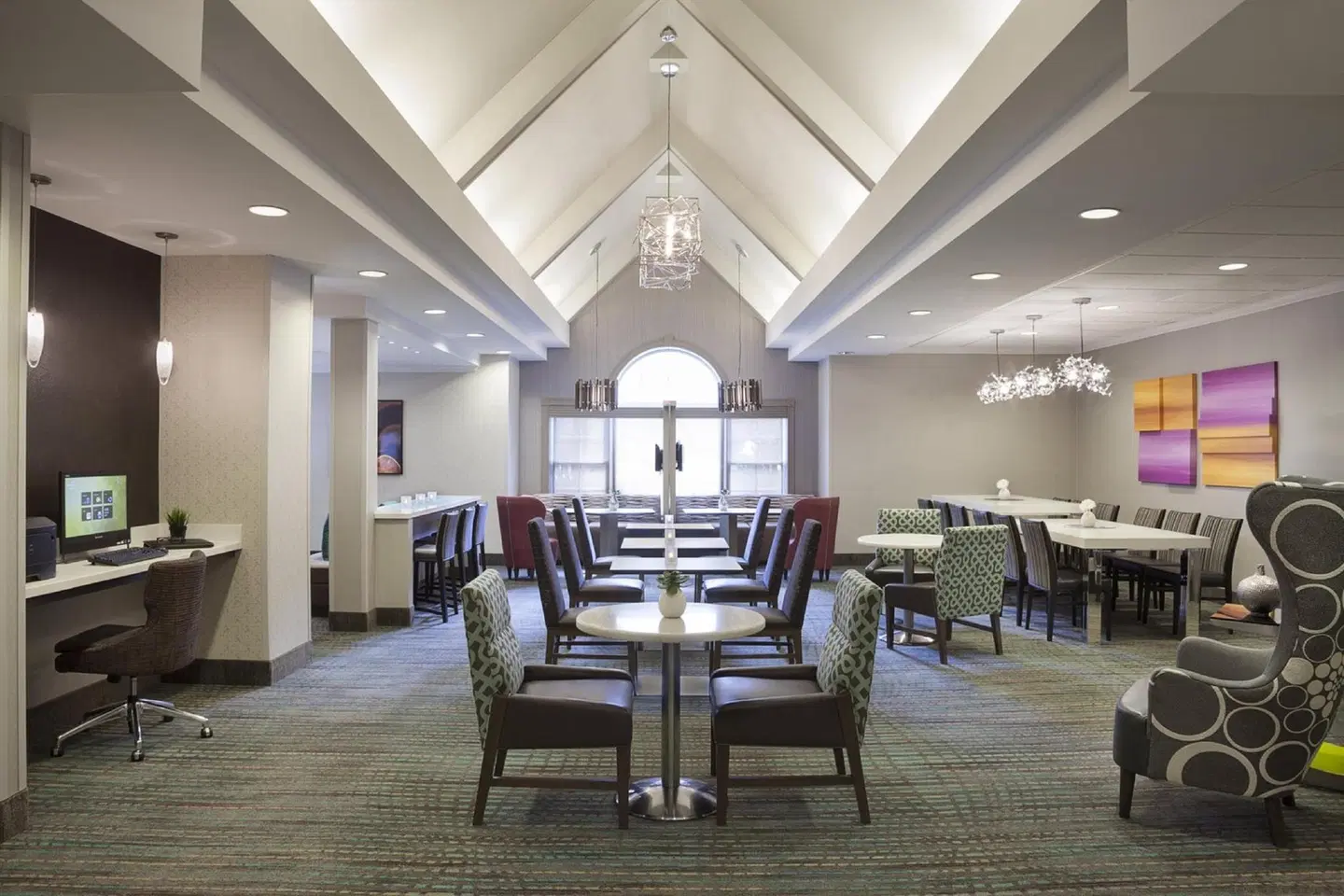 Cambridge Suites Mississauga LOUNGE_LOBBY