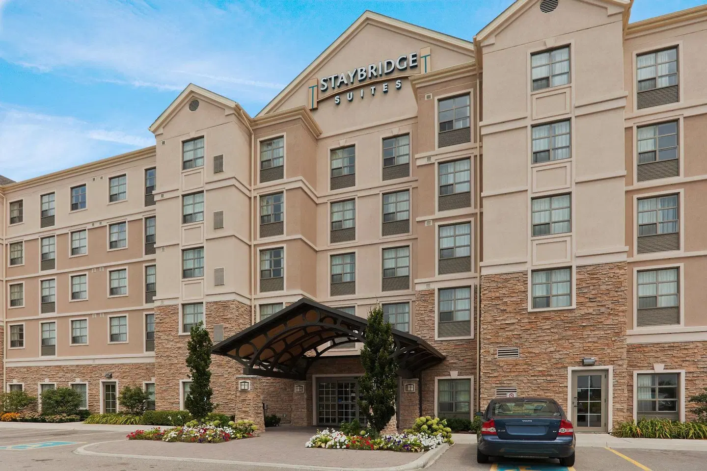 Staybridge Suites Guelph by IHG EXTERIOR