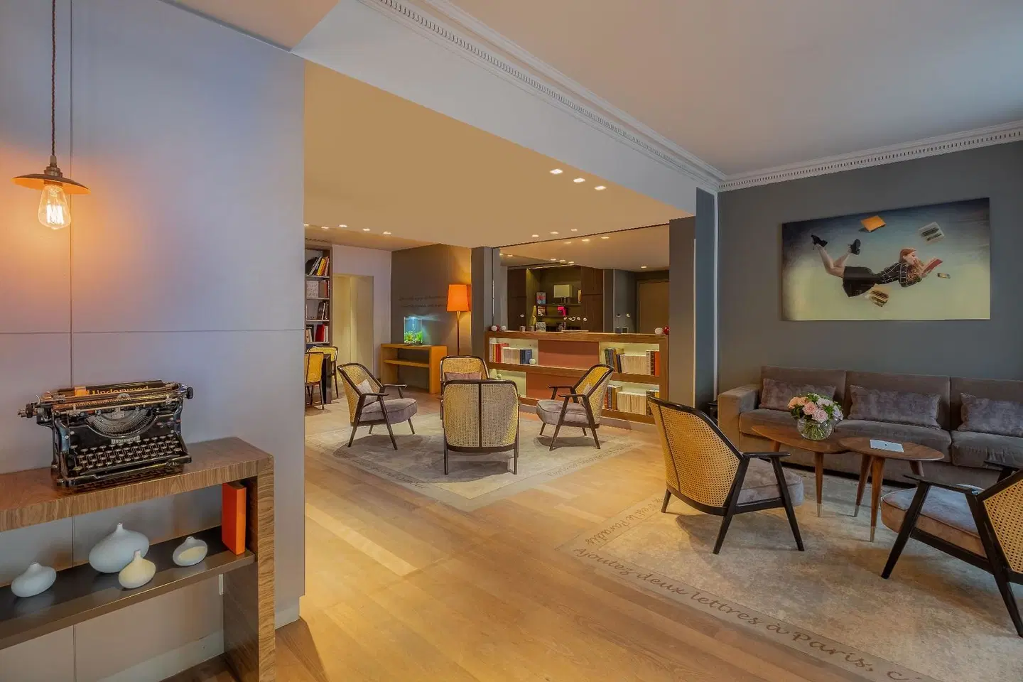 Le Tourville LOUNGE_LOBBY