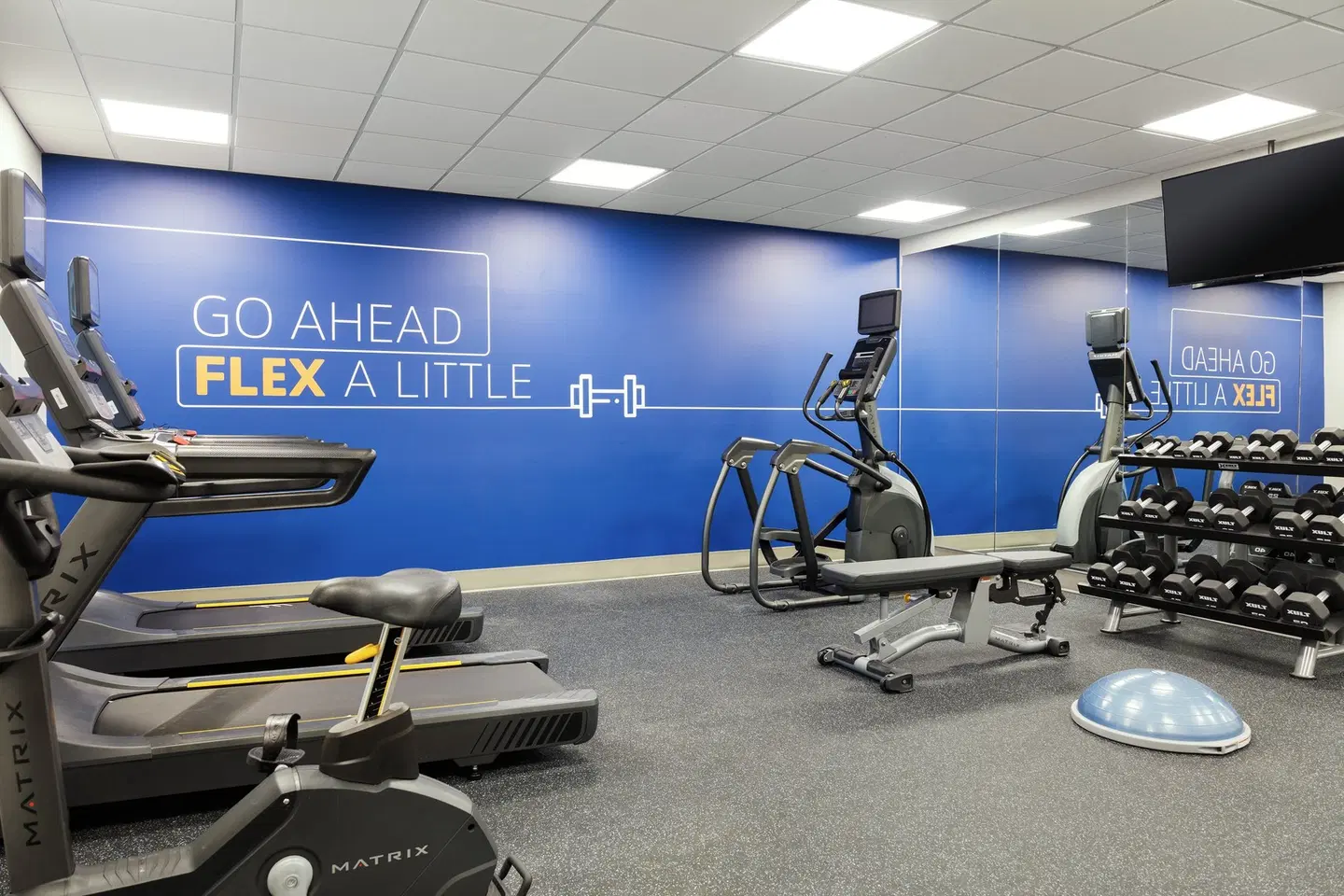 Holiday Inn Express Hamilton Upper James SPORTS_AND_LEISURE