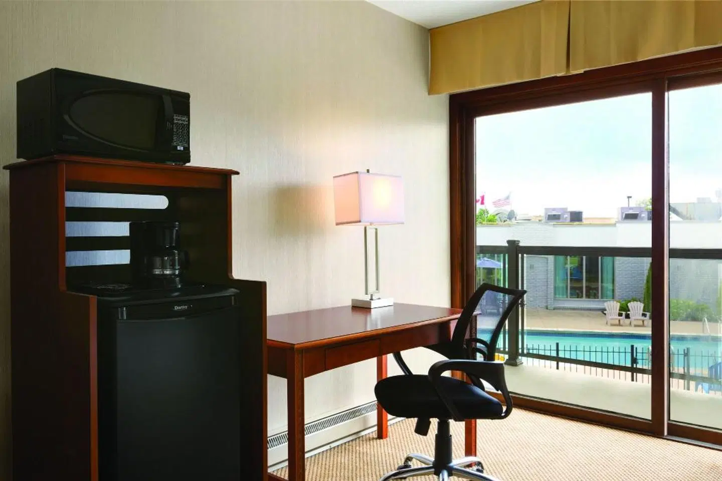 Days Inn by Wyndham London ROOM_EXAMPLE