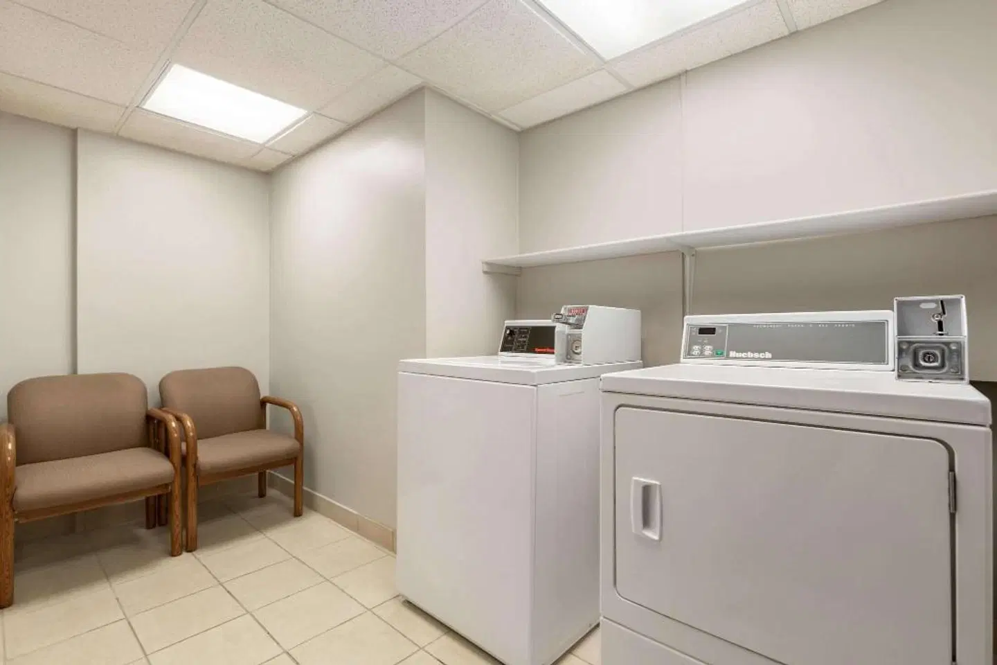 Days Inn by Wyndham London ROOM_EXAMPLE