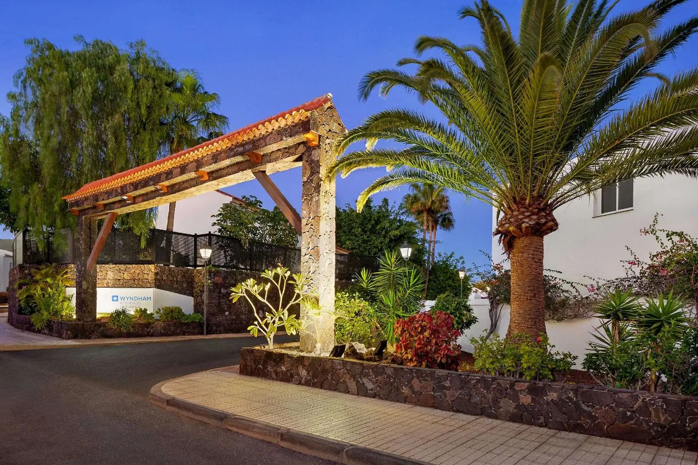 Wyndham Residences Tenerife Golf del Sur Terrasse