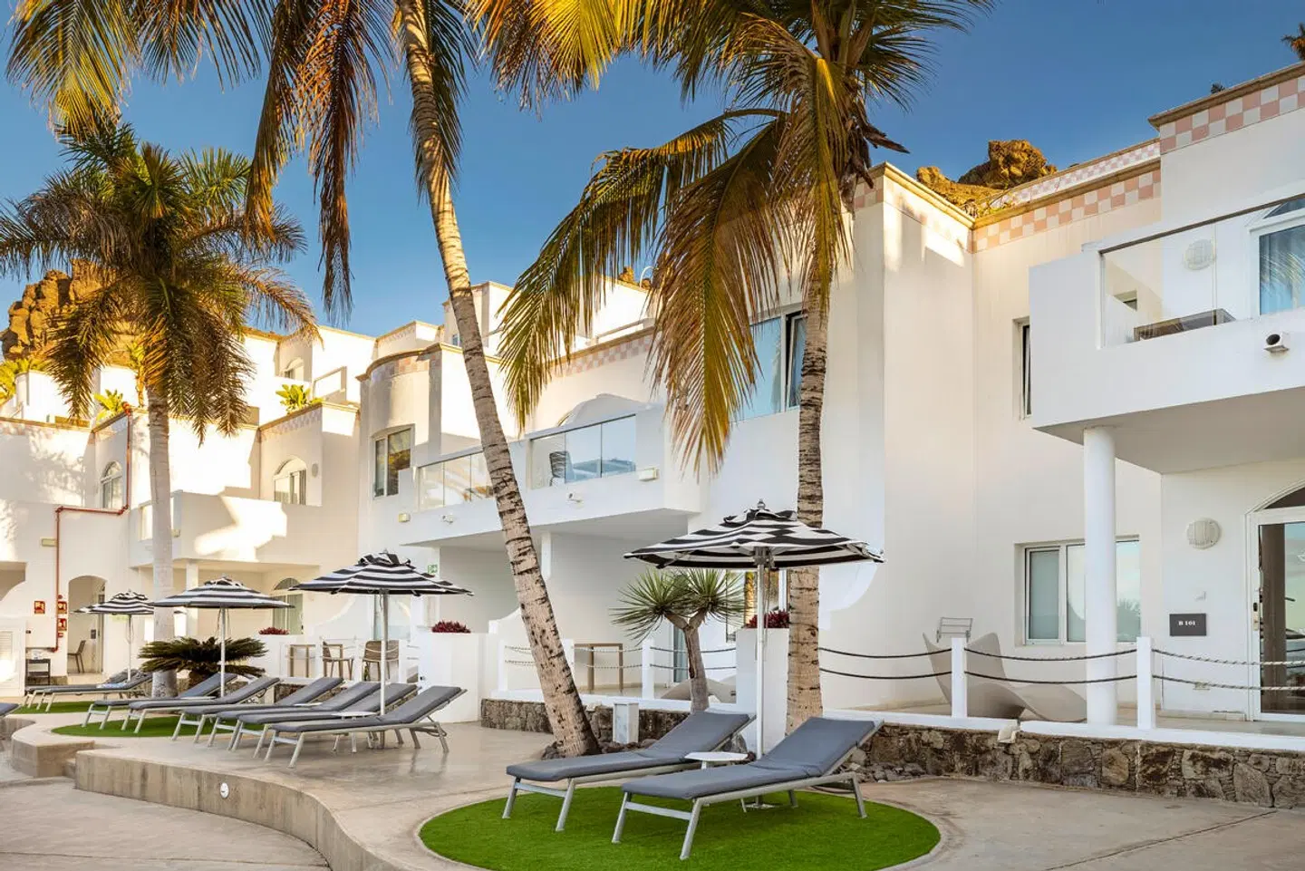 Marina Bayview - Adults Only EXTERIOR