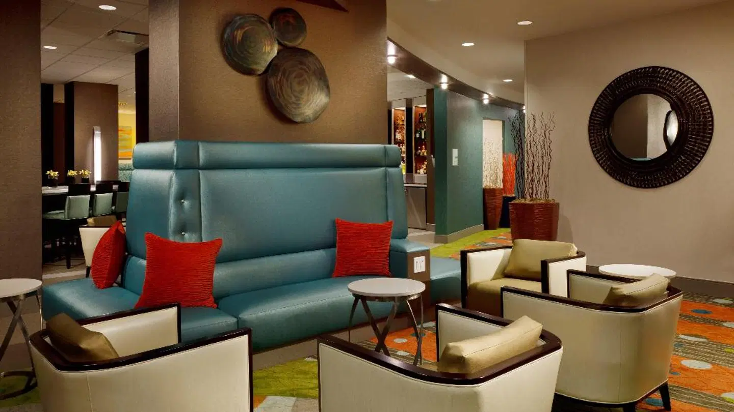 Holiday Inn San Antonio-Riverwalk Bar