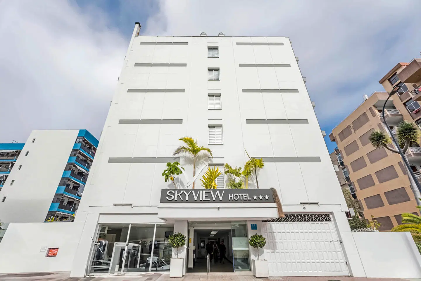 Skyview Hotel by LIVVO EXTERIOR