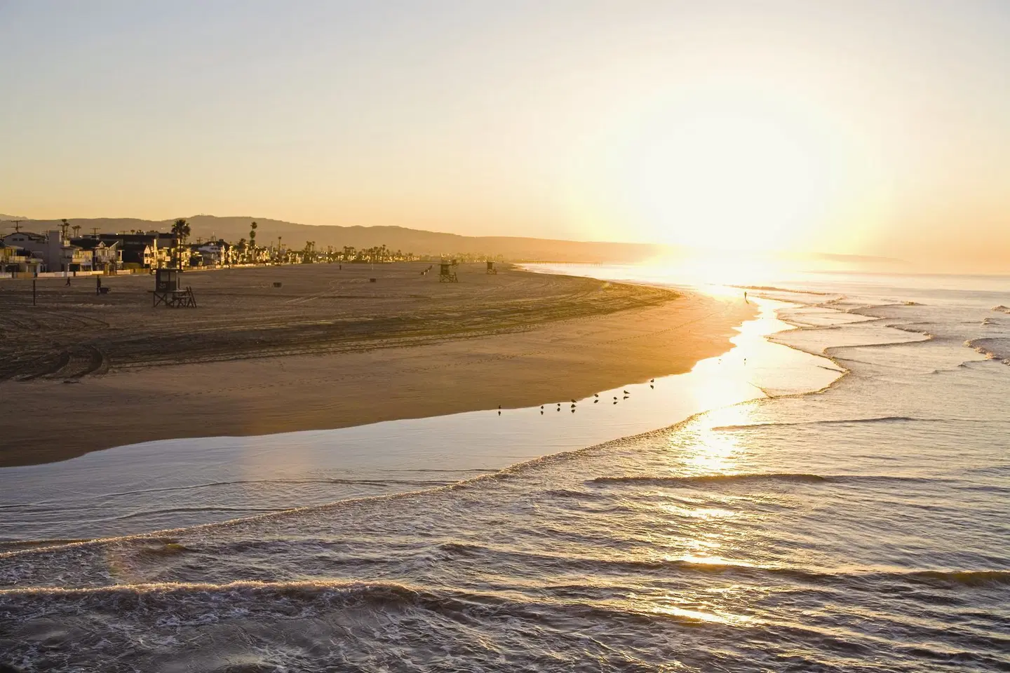 Holiday Inn Express Newport Beach by IHG LANDSCAPE