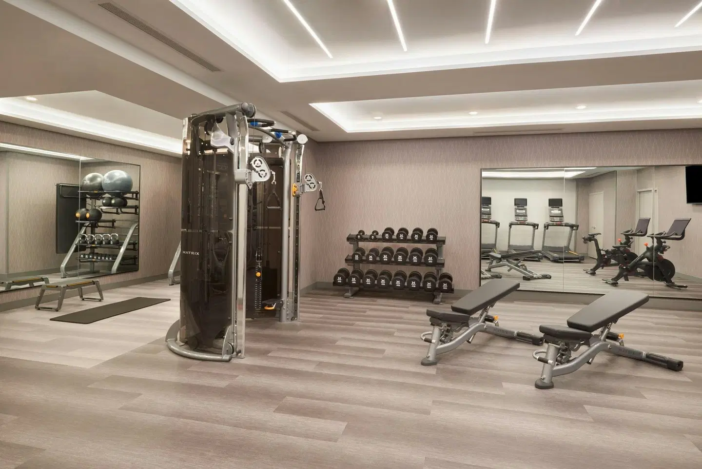 Courtyard by Marriott Kitchener SPORTS_AND_LEISURE