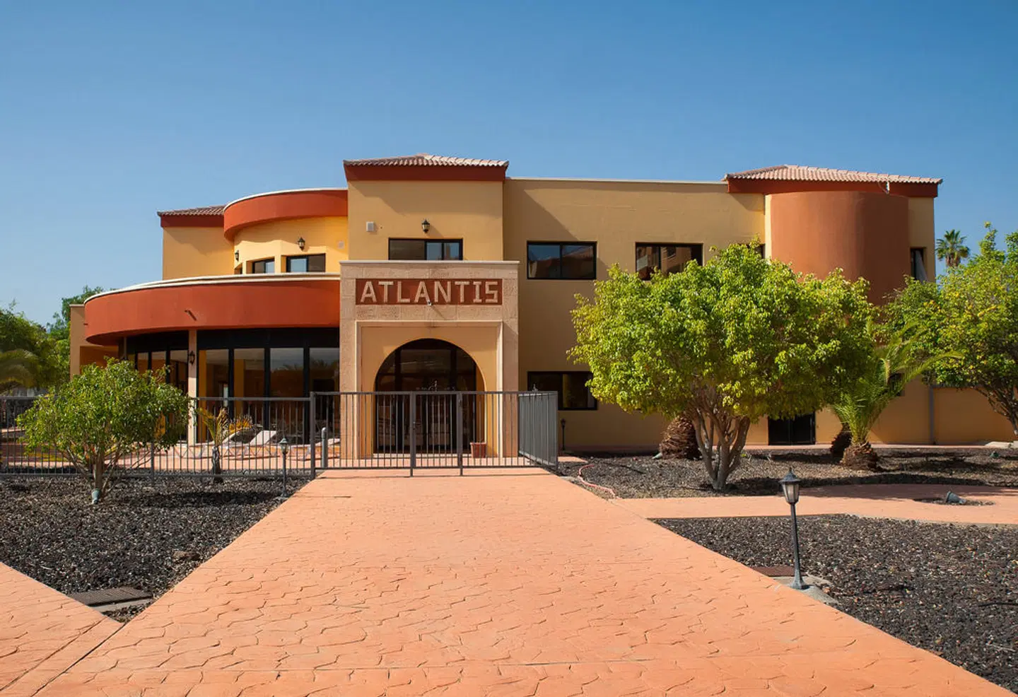 Grand Muthu Golf Plaza Hotel & Spa EXTERIOR
