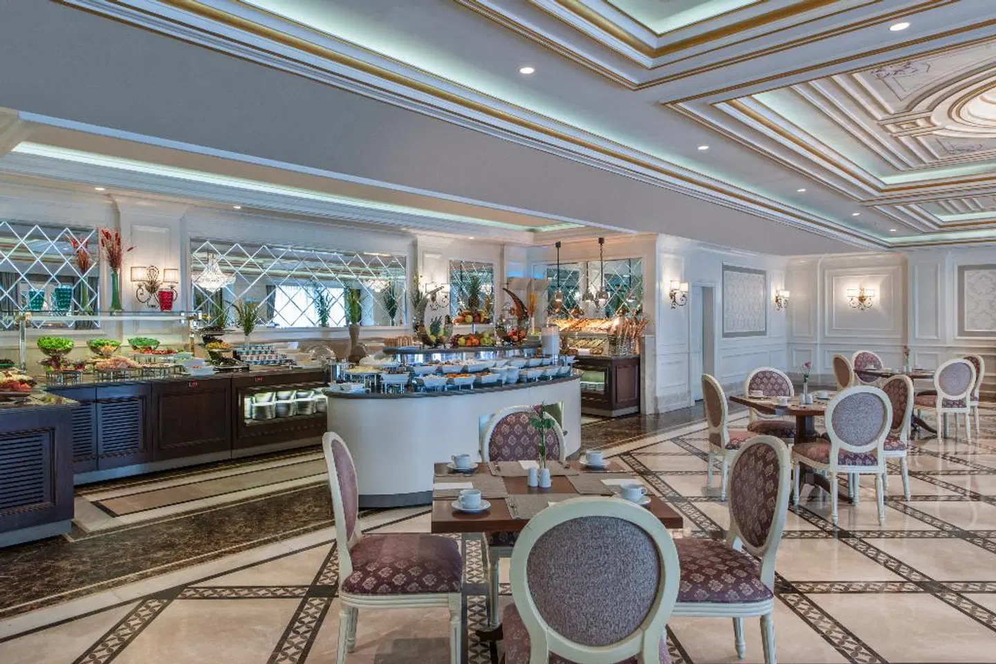 Elite World Business Hotel Restaurant