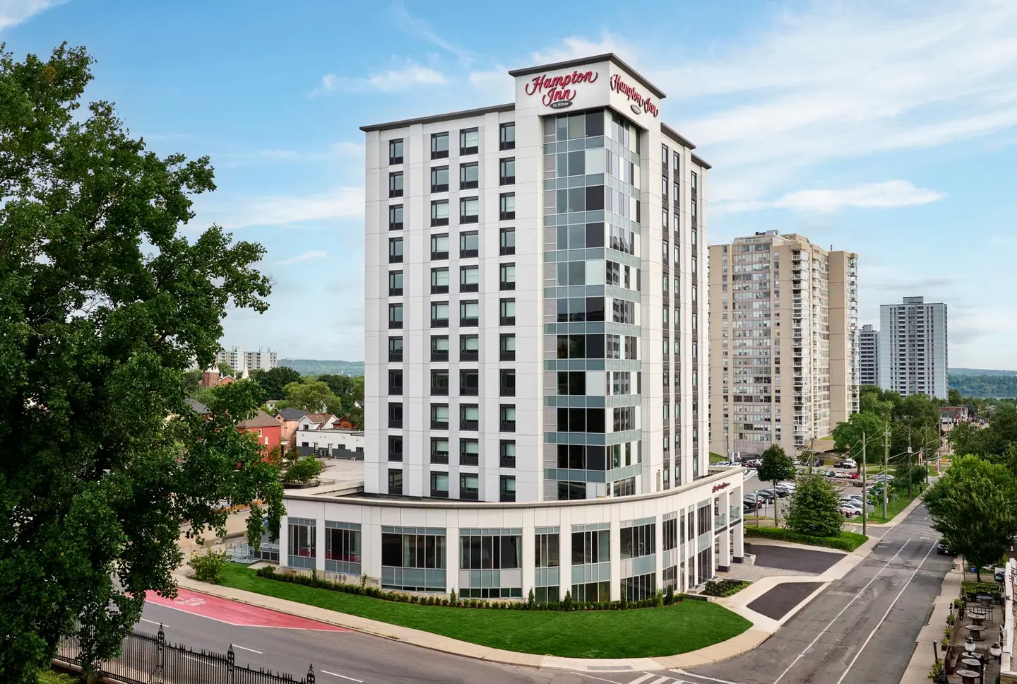 Hampton Inn by Hilton Hamilton EXTERIOR