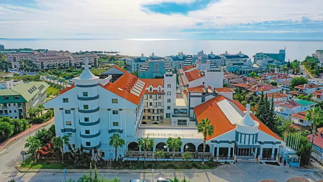 Side Aluna Hotel EXTERIOR