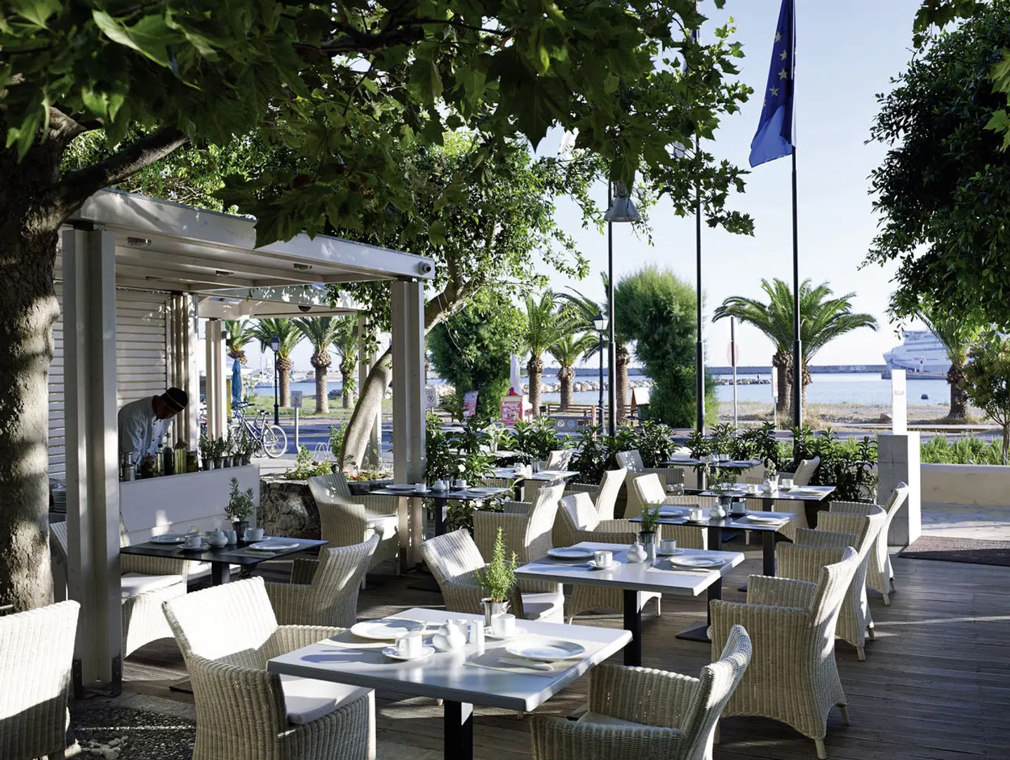 Kyma Suites Beach Hotel Restaurant