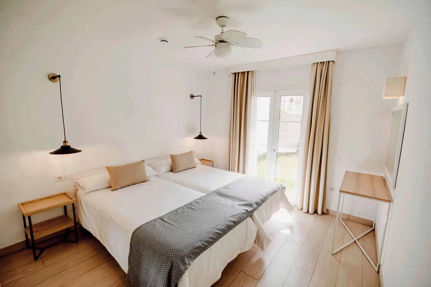 Lagos de Fañabé Beach Resort ROOM_EXAMPLE