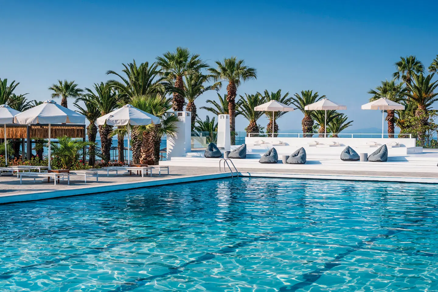 Kassandra Palace Seaside Resort OUTDOOR_POOL