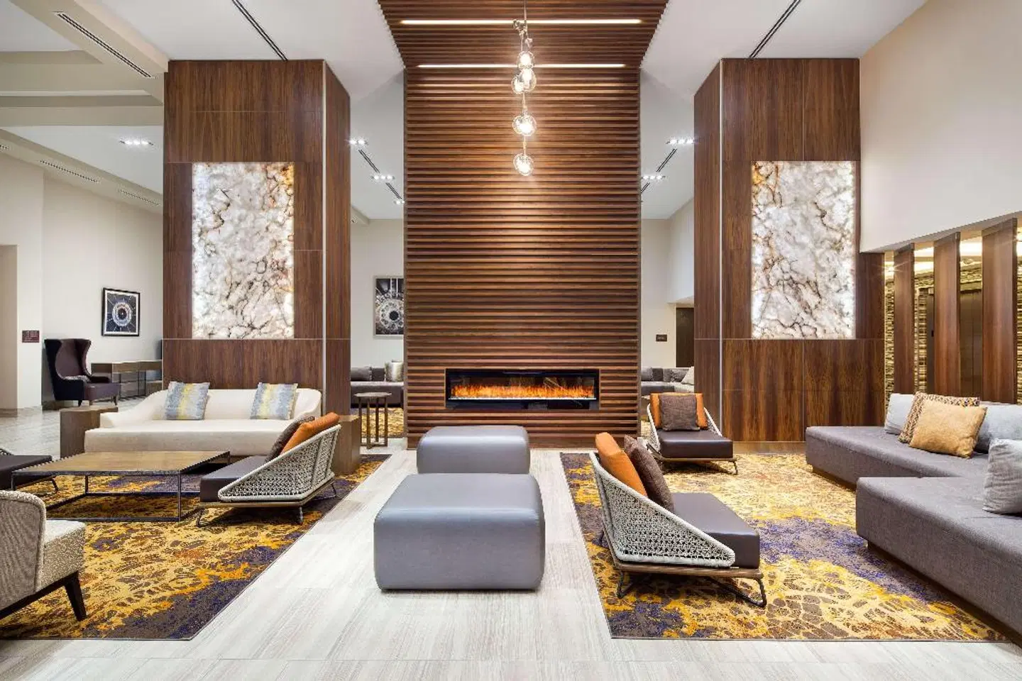 DoubleTree by Hilton Toronto Airport HEALTH_BEAUTY