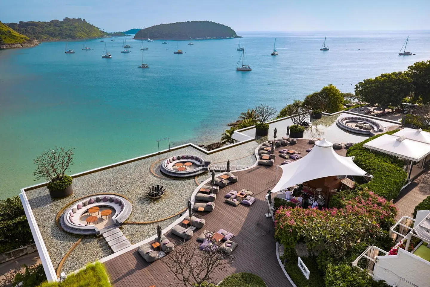 The Nai Harn Phuket Strand