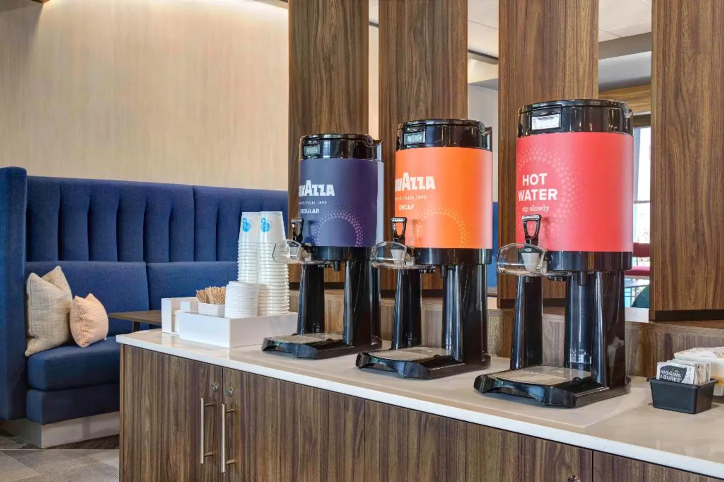 Tru By Hilton Toronto Airport West Restaurant