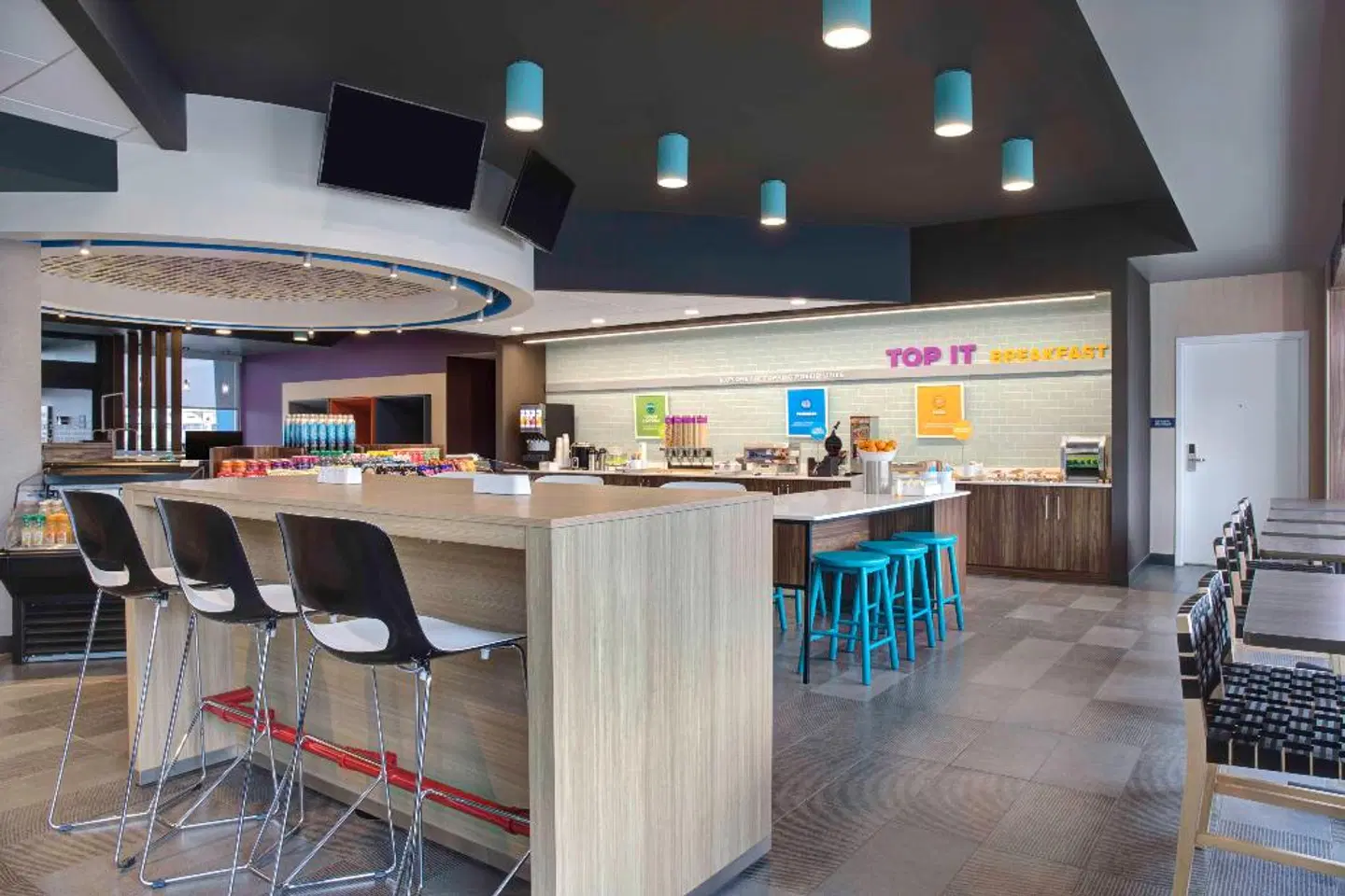 Tru By Hilton Toronto Airport West Bar