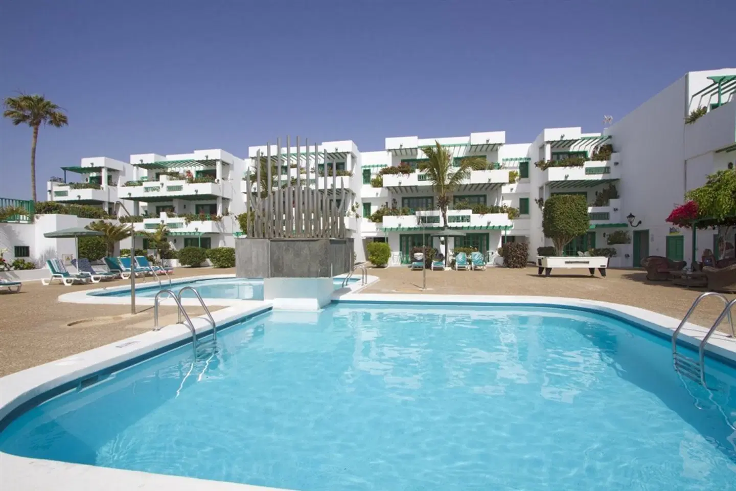 Nazaret Apartments OUTDOOR_POOL